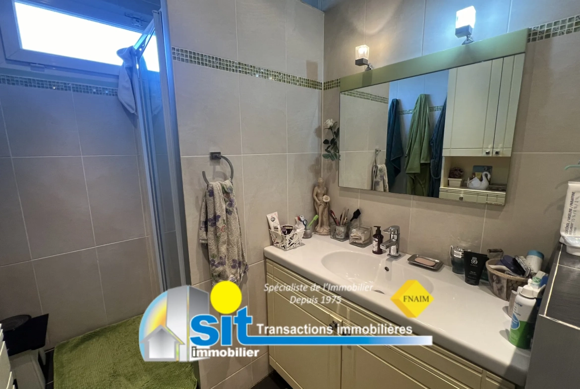 Appartement T3 avec garage à Saint-Romain-en-Gal - 74 m² rénovés 