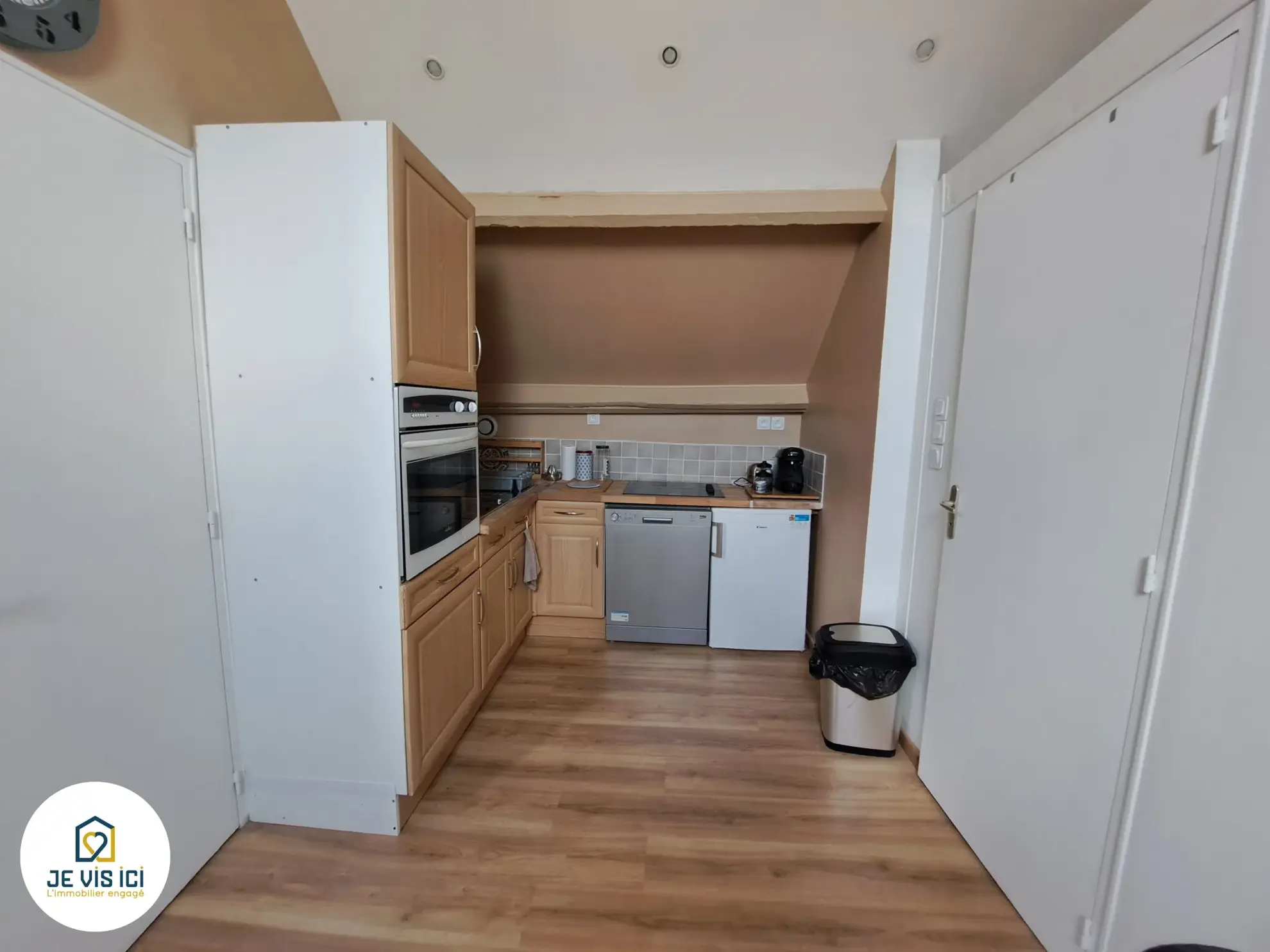 Immeuble à vendre à Bruay-la-Buissière avec rendement locatif élevé de 9 % 