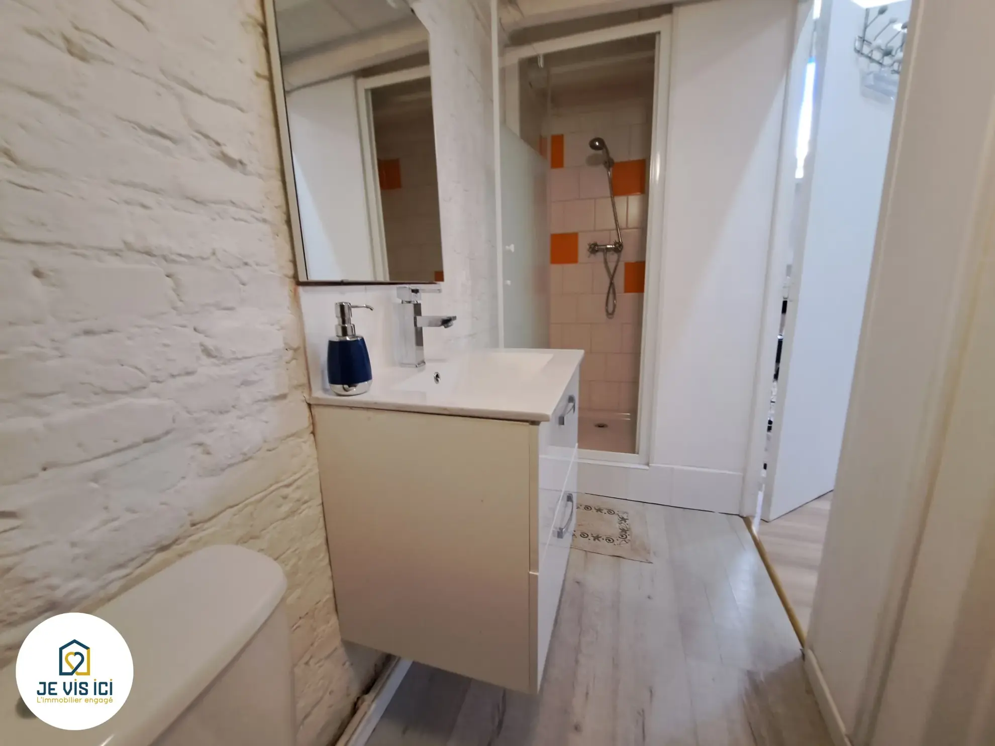 Immeuble à vendre à Bruay-la-Buissière avec rendement locatif élevé de 9 % 