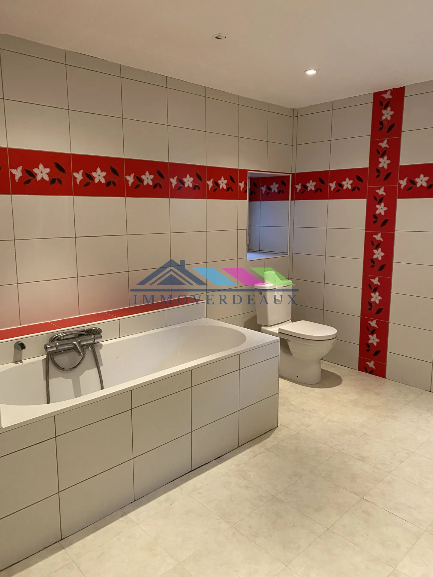 Maison de village à Arracourt de 215 m² avec dépendances et grand terrain 