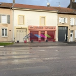 Maison de village à Arracourt de 215 m² avec dépendances et grand terrain
