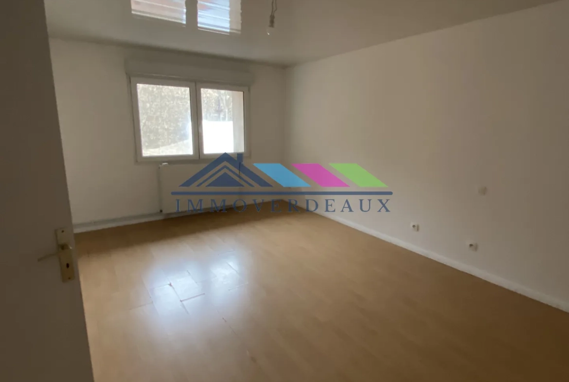Maison de village à Arracourt de 215 m² avec dépendances et grand terrain 