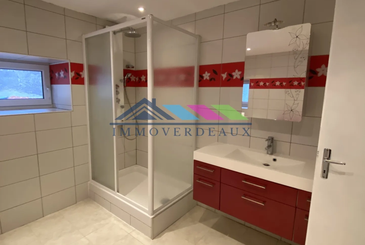 Maison de village à Arracourt de 215 m² avec dépendances et grand terrain 