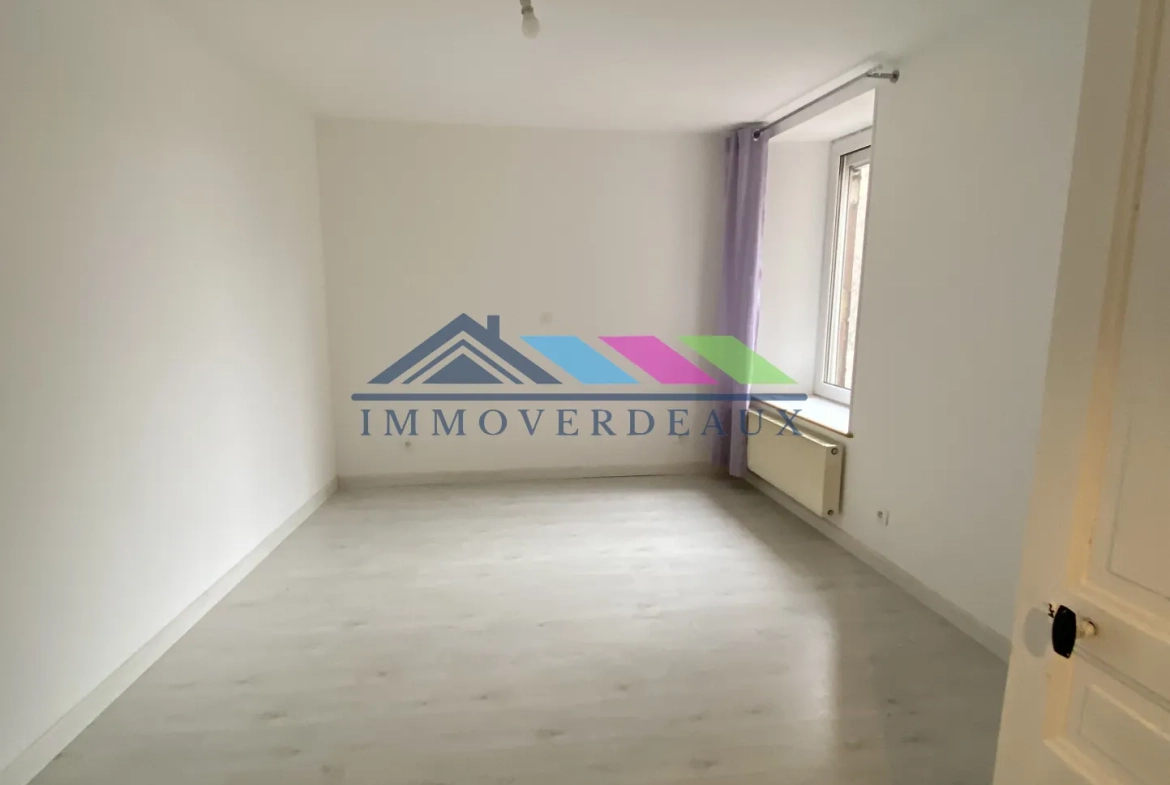 Maison de village à Arracourt de 215 m² avec dépendances et grand terrain 