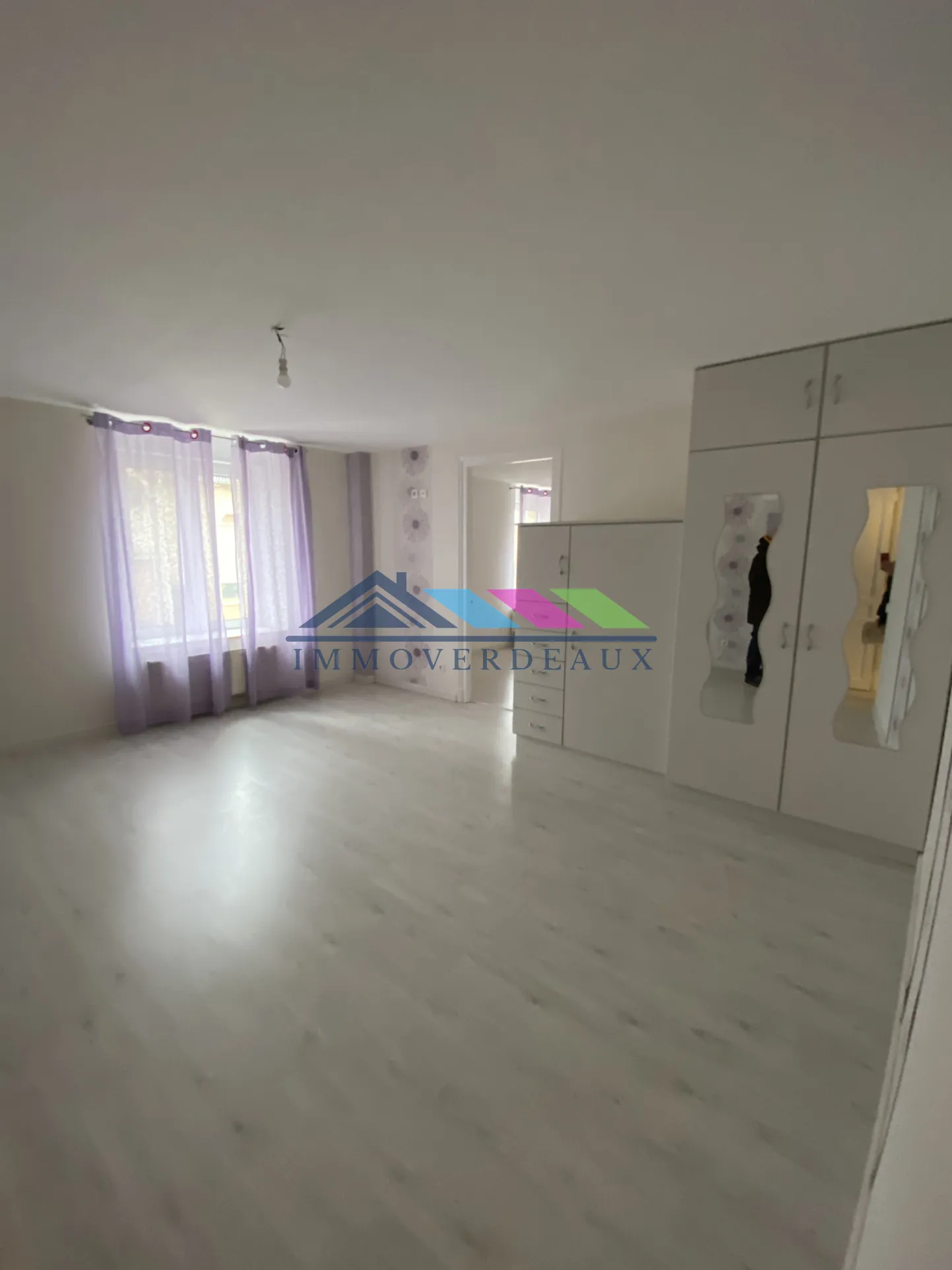 Maison de village à Arracourt de 215 m² avec dépendances et grand terrain 