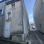 Maison de village à rafraîchir à Conques-sur-Orbiel avec 4 chambres