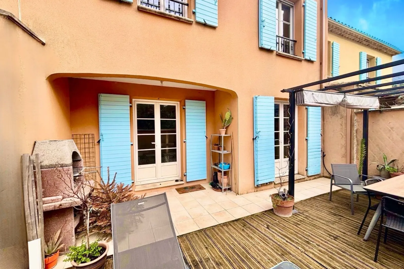 Maison 3 chambres avec terrasse et garage à Saint Paul 3 Châteaux 