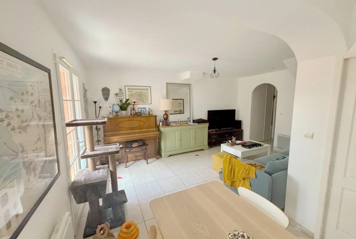 Maison 3 chambres avec terrasse et garage à Saint Paul 3 Châteaux 