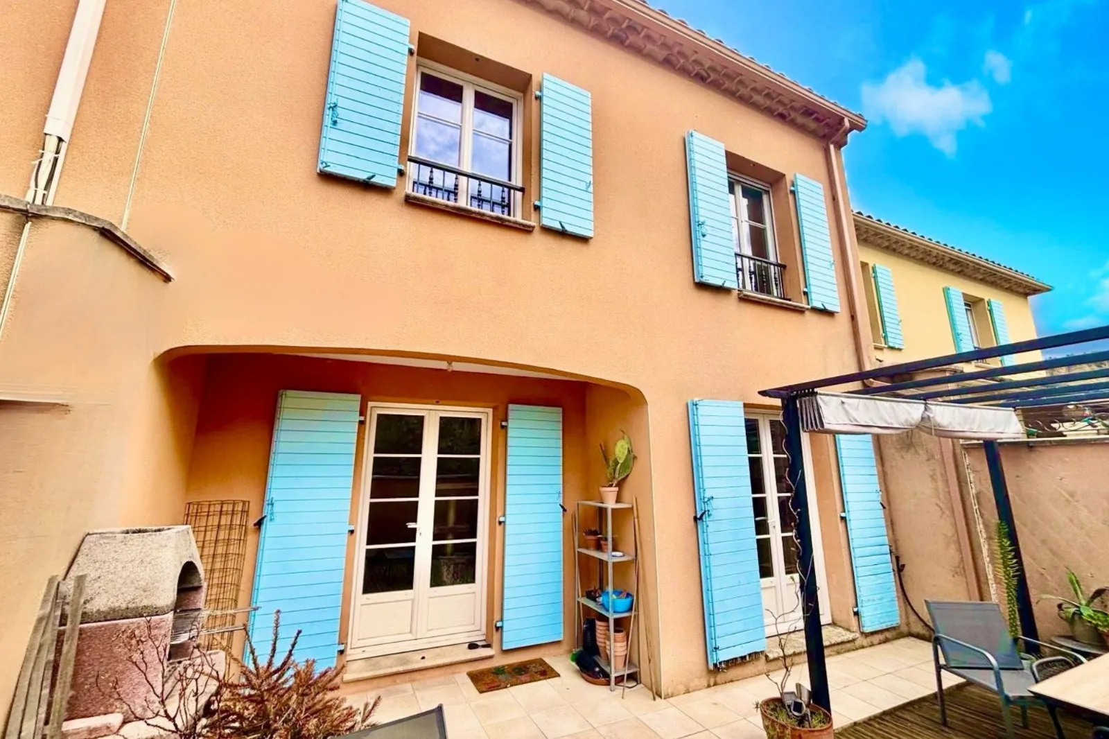 Maison 3 chambres avec terrasse et garage à Saint Paul 3 Châteaux 