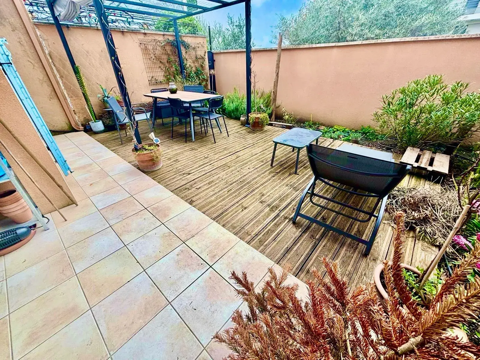 Maison 3 chambres avec terrasse et garage à Saint Paul 3 Châteaux 