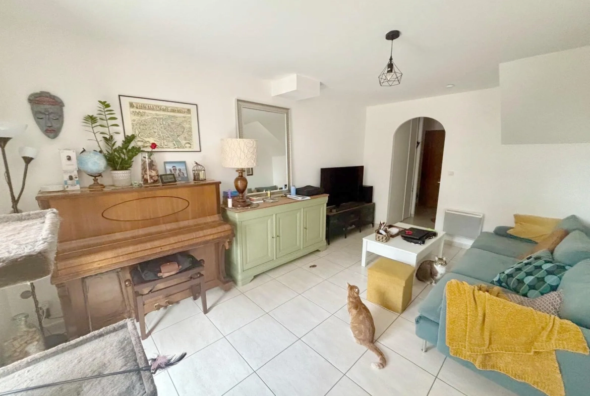 Maison 3 chambres avec terrasse et garage à Saint Paul 3 Châteaux 