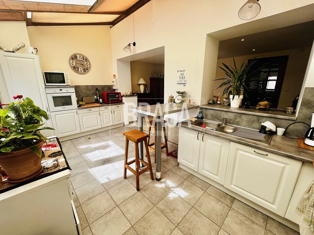 Maison à vendre à Saint Martin Boulogne de 80 m² avec jardin et garage 