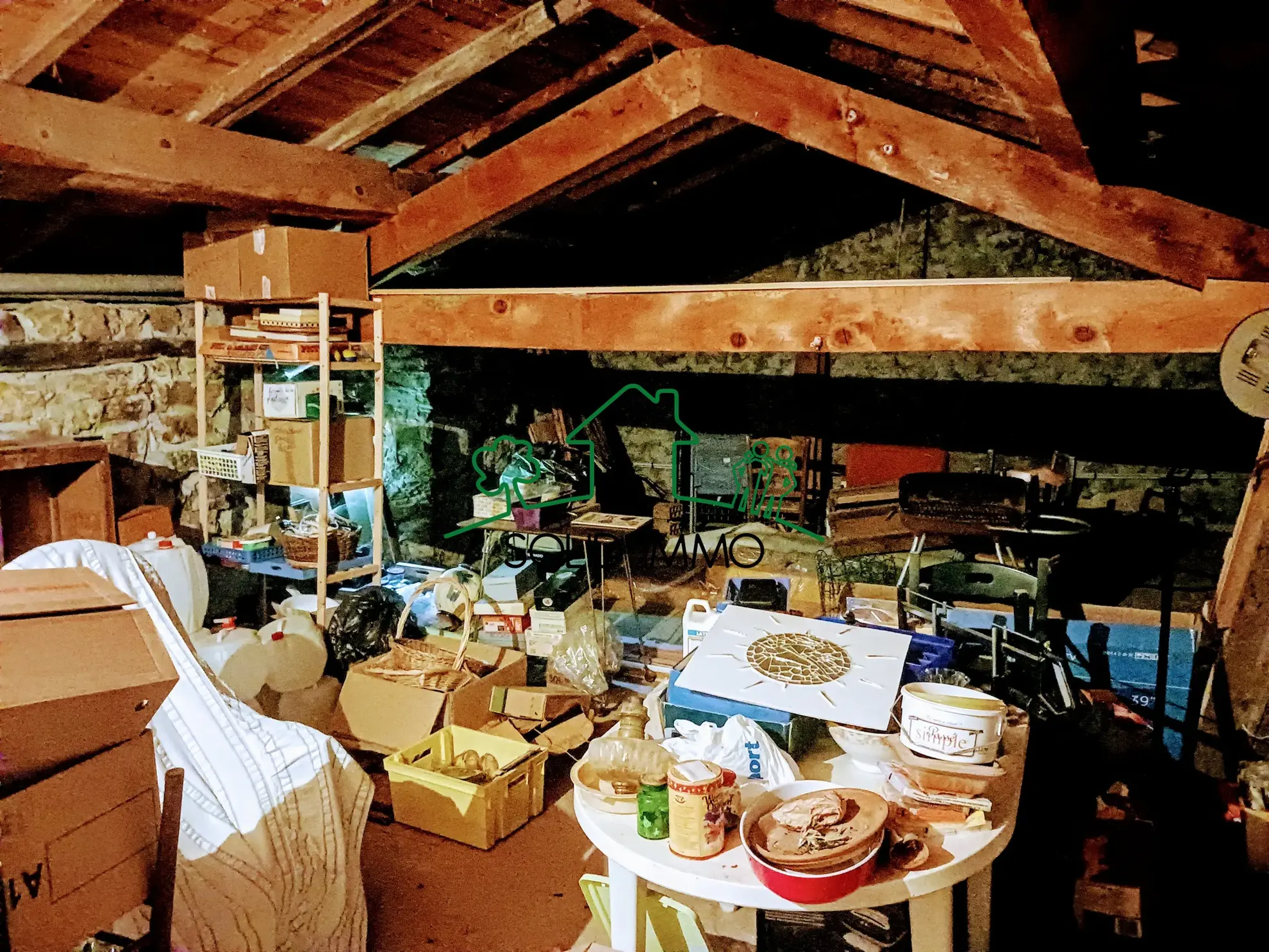 Charmante maison en pierre de 122 m² avec vue magnifique à Beaumont 