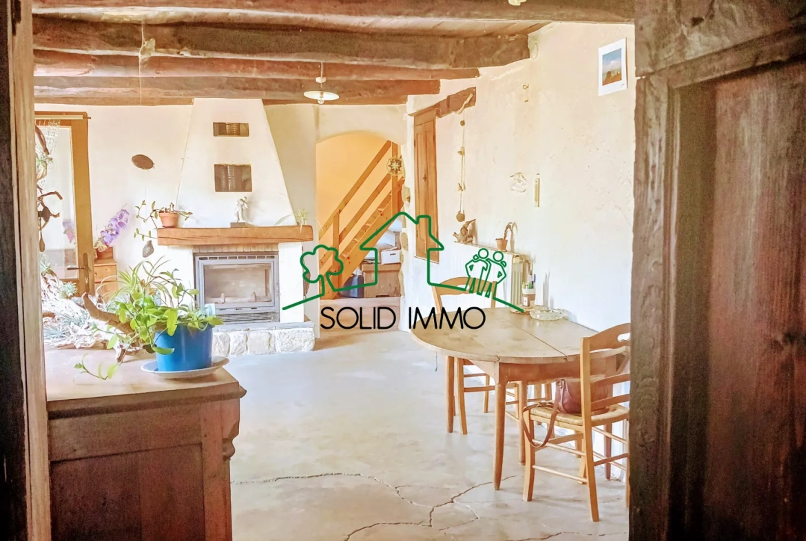 Charmante maison en pierre de 122 m² avec vue magnifique à Beaumont 