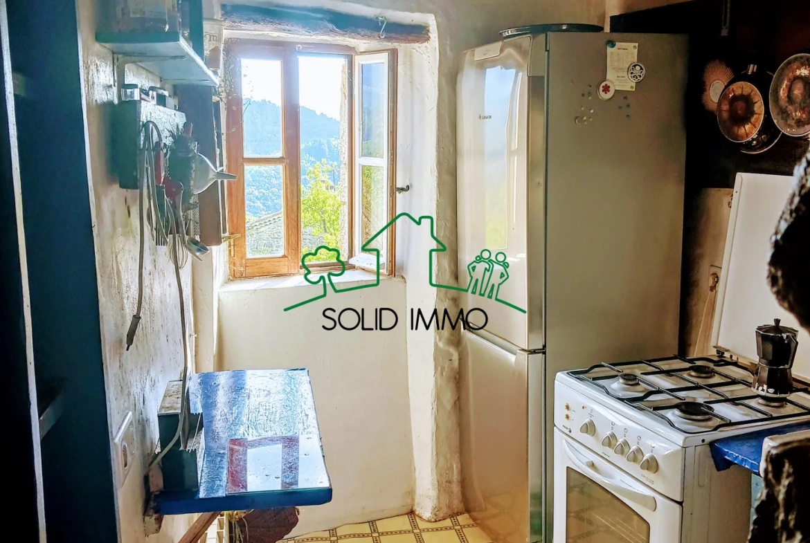 Charmante maison en pierre de 122 m² avec vue magnifique à Beaumont 