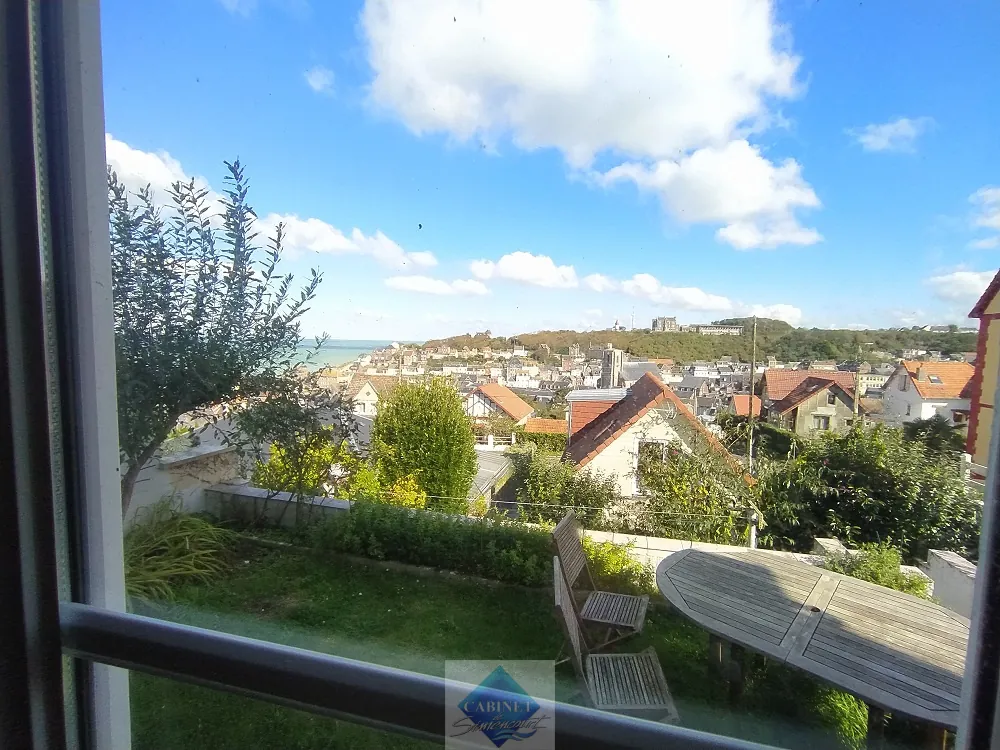 Maison avec vue mer à Ault - Charmante propriété avec jardin et garage 