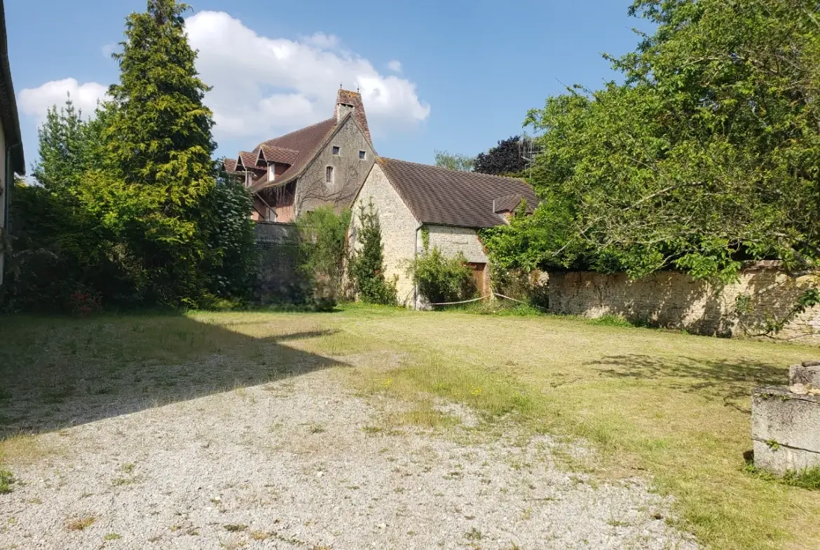 Maison à vendre de 174 m² à Sées, proche commodités 
