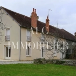Maison à vendre de 174 m² à Sées, proche commodités