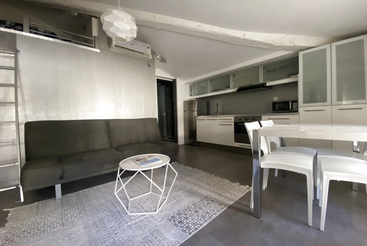 Studio meublé avec mezzanine à Vias proche des plages 