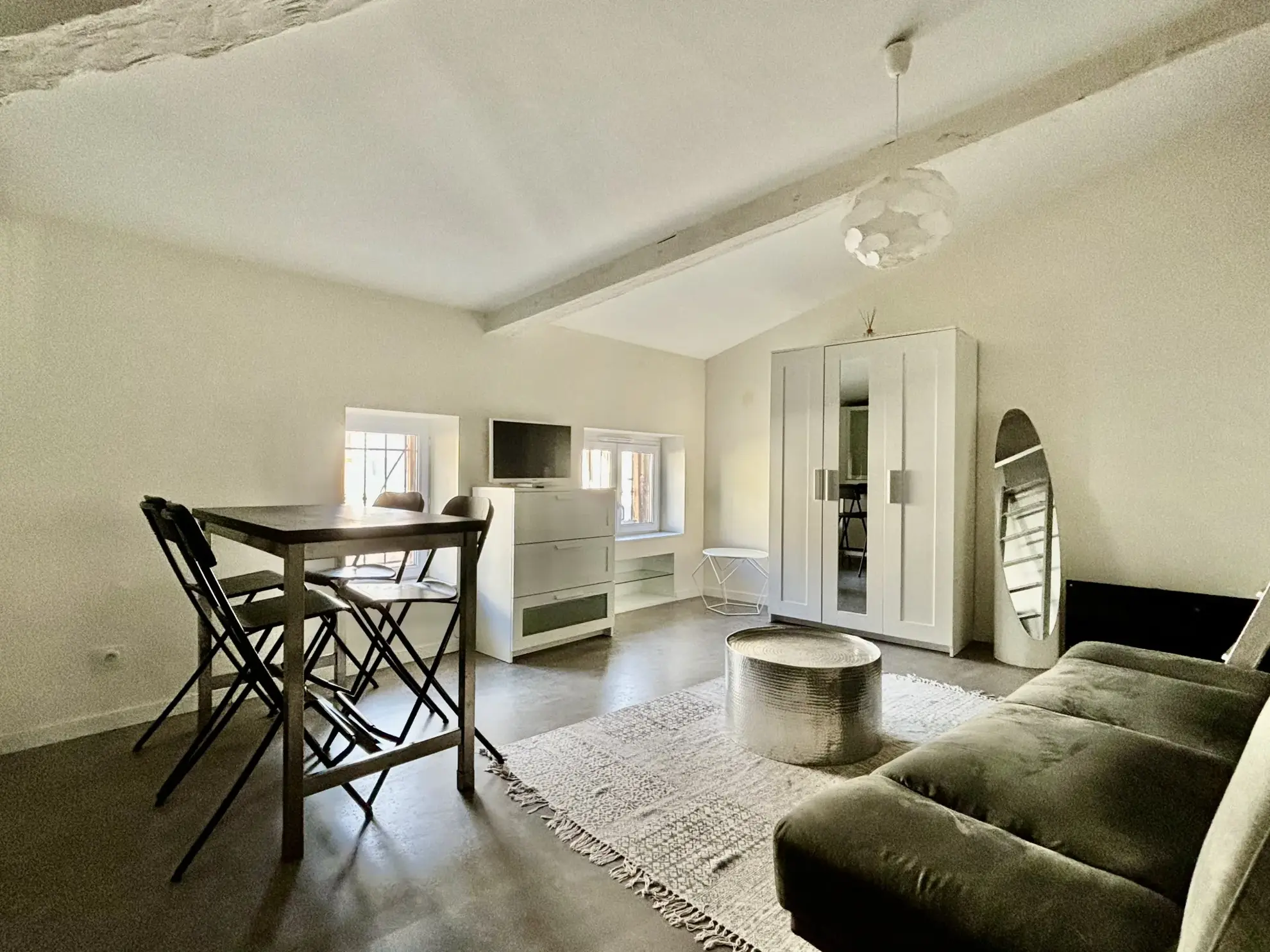 Studio meublé avec mezzanine à Vias proche des plages 