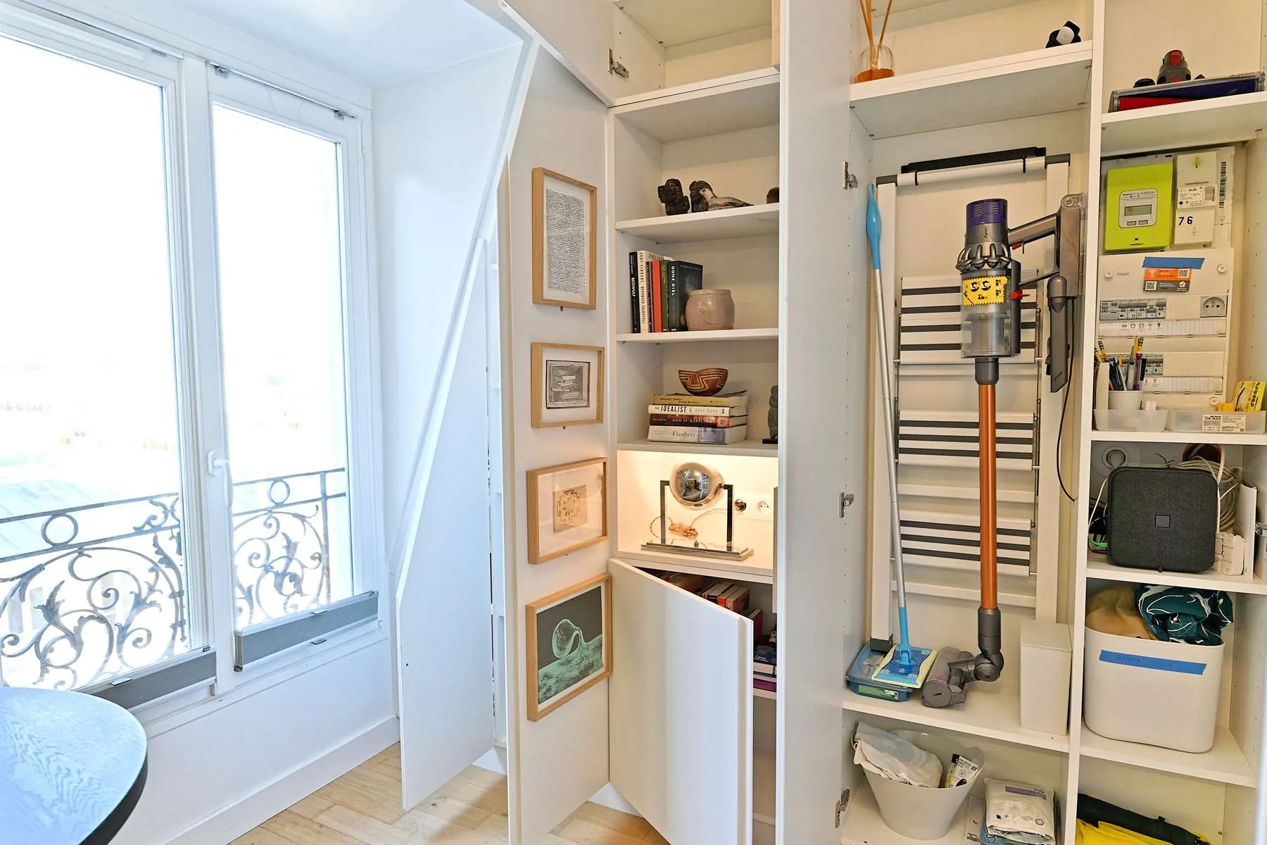 Studio lumineux rénové avec vue dégagée, ascenseur et emplacement privilégié à Paris 11e 