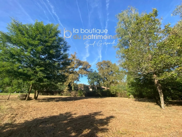 Terrain constructible de 1 348 m² à Bazas – Secteur calme et recherché