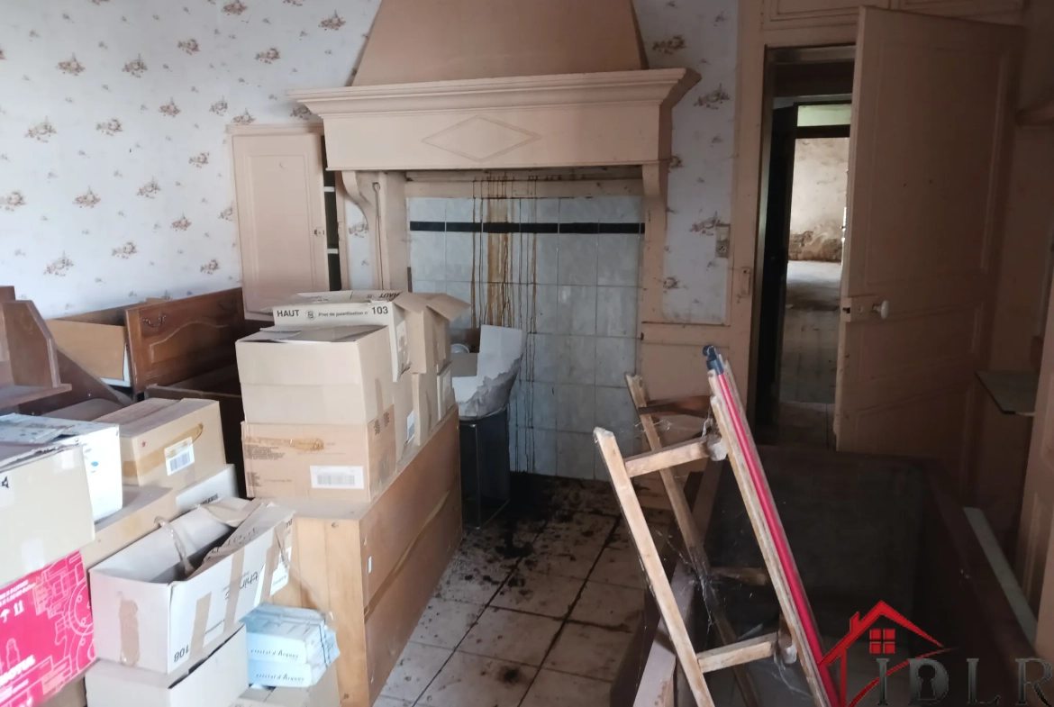 À vendre à Gevigney-et-Mercey : maison de 58m² avec dépendances et jardin, opportunité d'investissement 