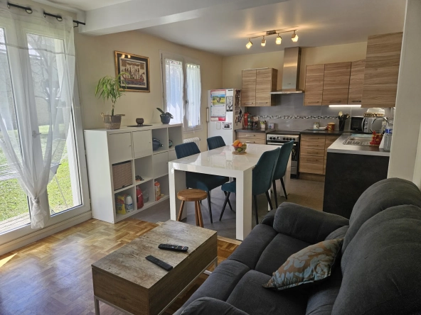 Appartement 4 pièces à Pacy-sur-Eure avec parking et chauffage électrique