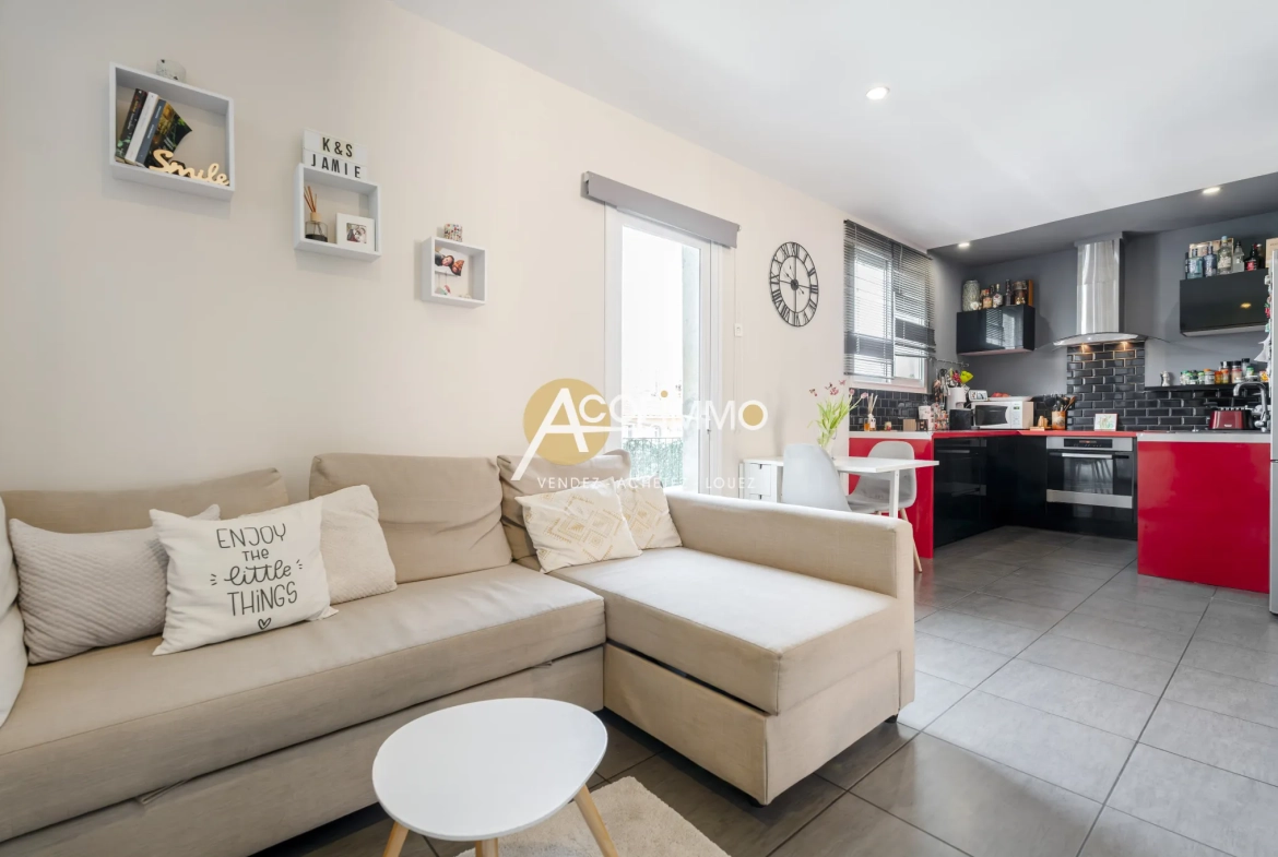 Appartement T3 avec Terrasse et Stationnement à La Seyne-sur-Mer 