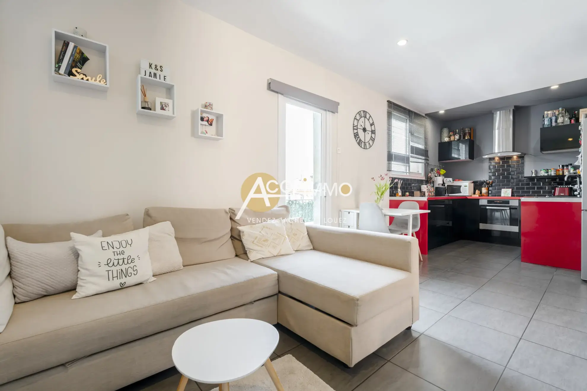 Appartement T3 avec Terrasse et Stationnement à La Seyne-sur-Mer 