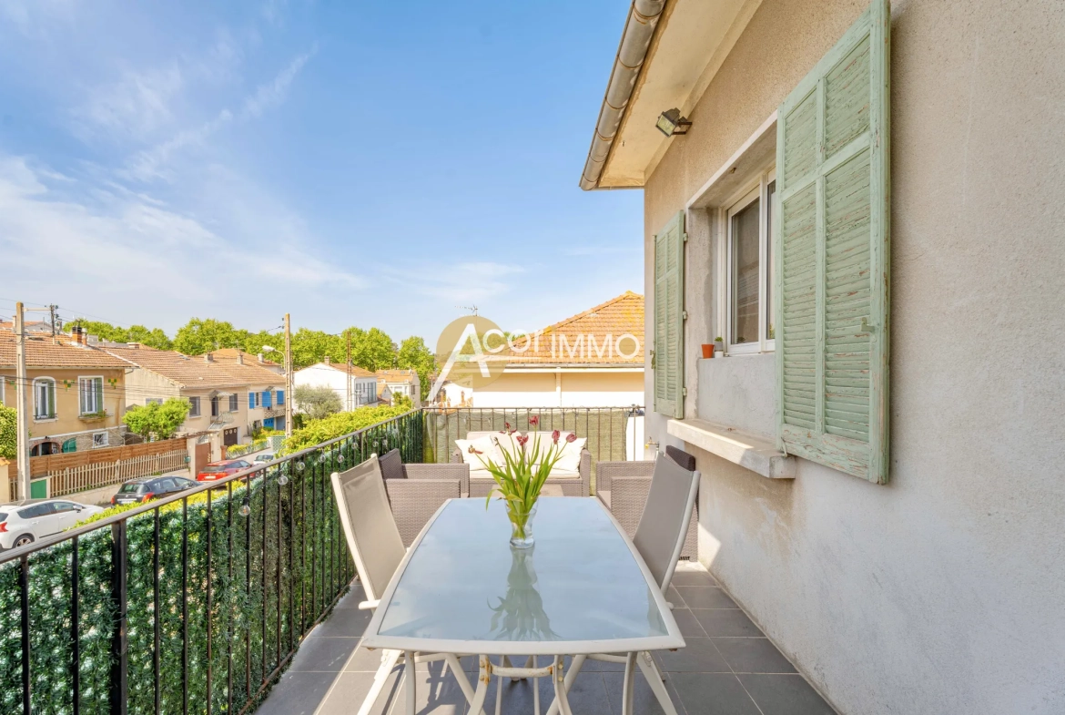 Appartement T3 avec Terrasse et Stationnement à La Seyne-sur-Mer 