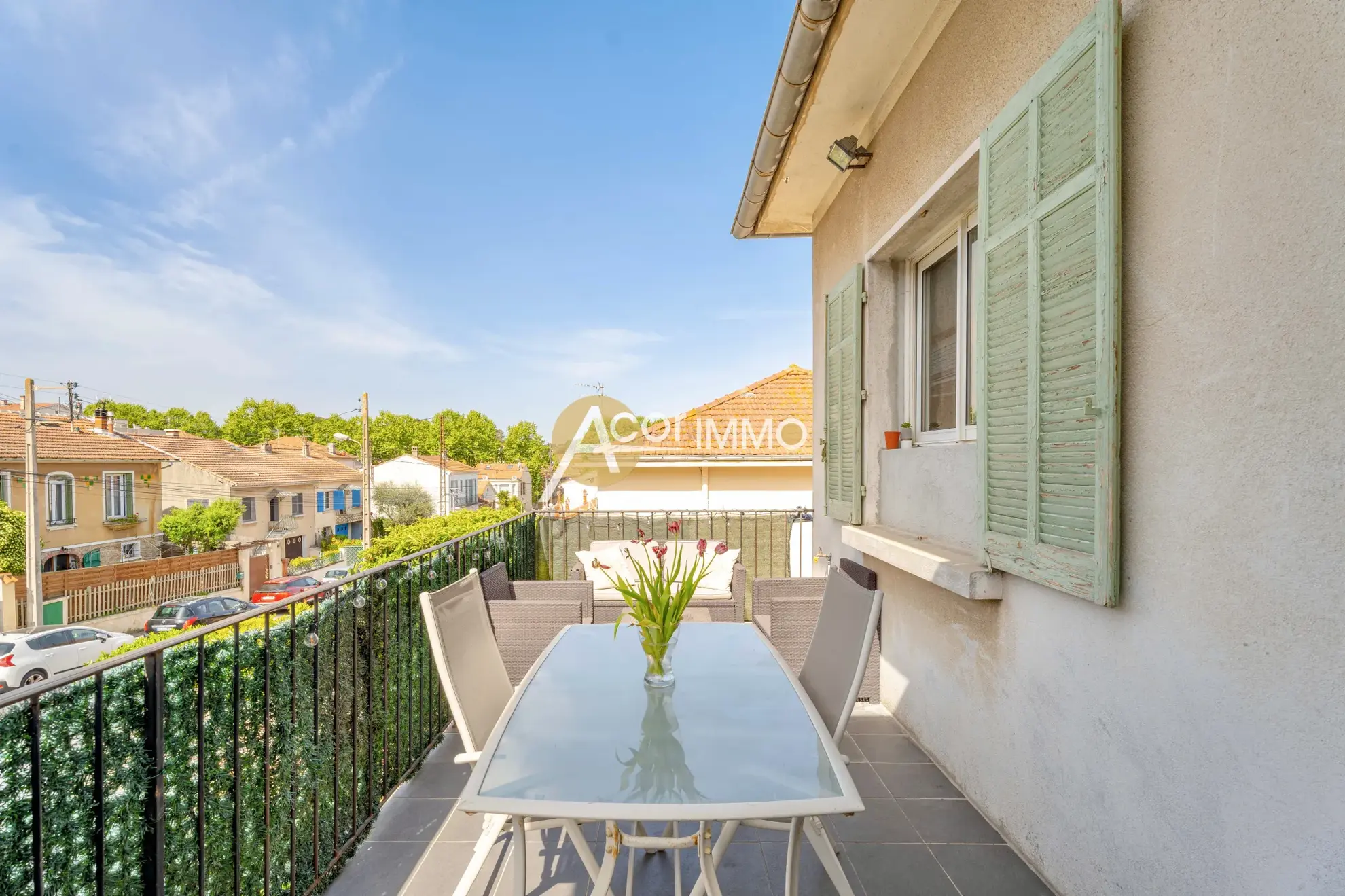 Appartement T3 avec Terrasse et Stationnement à La Seyne-sur-Mer 