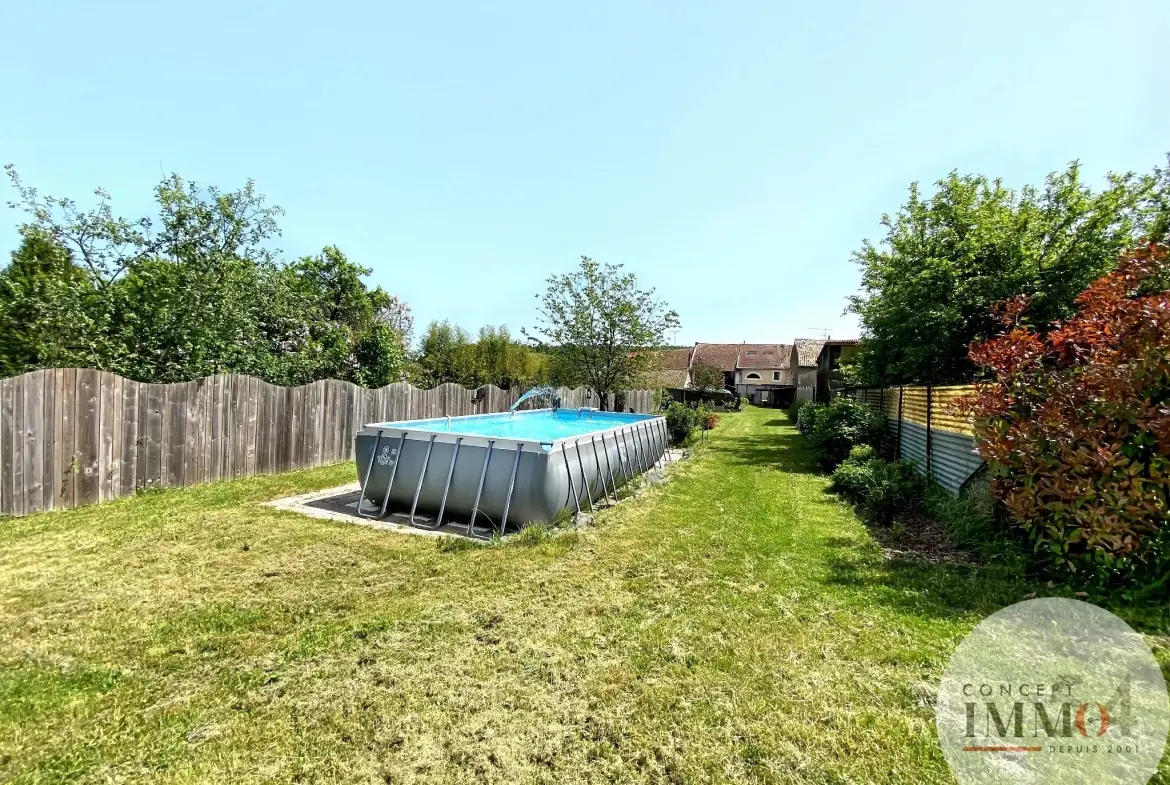 Maison familiale à Trondes avec piscine, 5 chambres, jardin clos, proche de Toul - 260 m² 