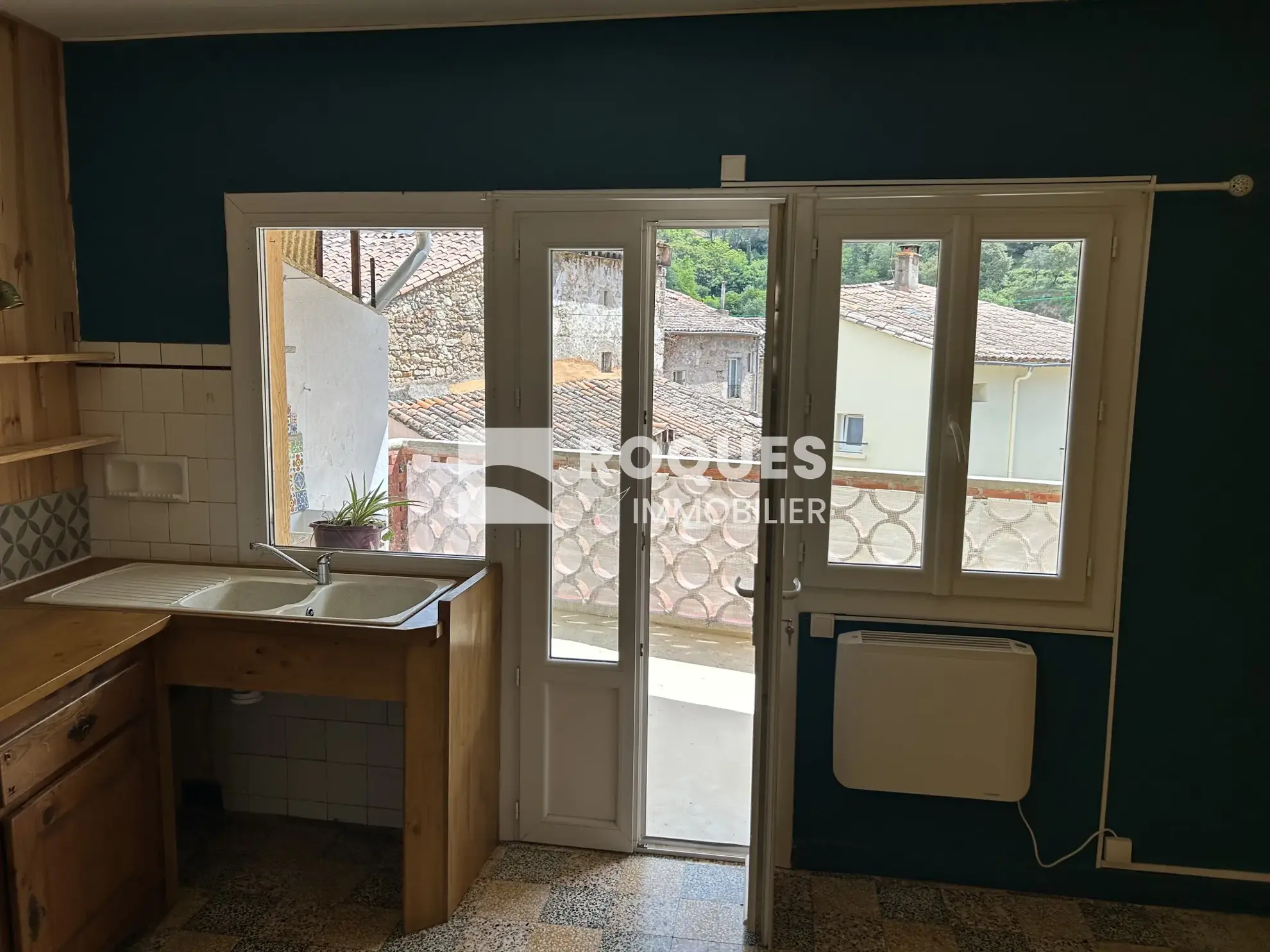 Appartement F2 de 58 m² à Lodève avec terrasse et cave - Idéal résident ou investisseur 