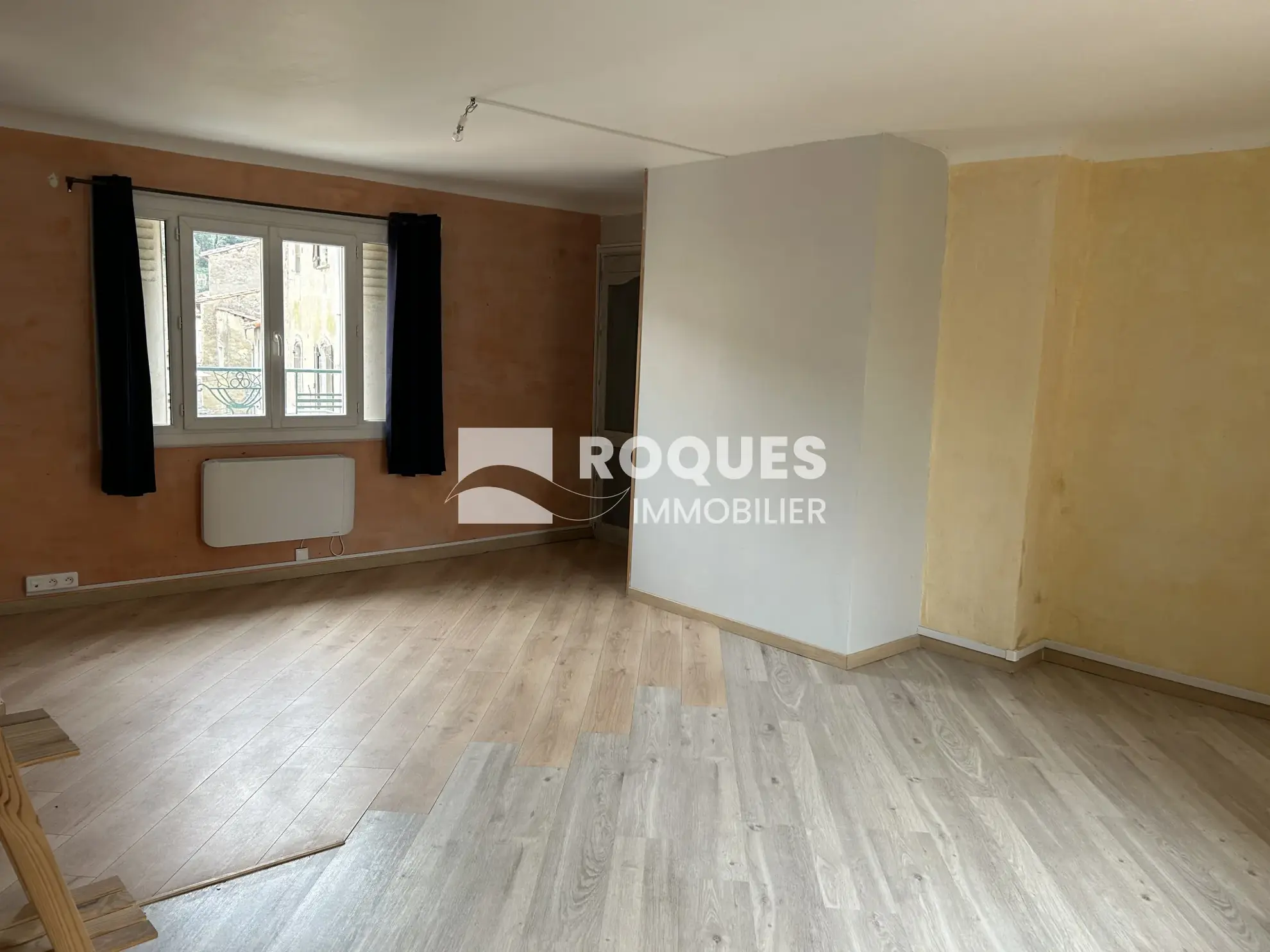 Appartement F2 de 58 m² à Lodève avec terrasse et cave - Idéal résident ou investisseur 