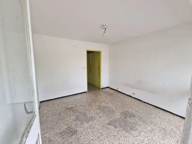 Appartement T1 / Studio à vendre à Aix-en-Provence - Opportunité à saisir 