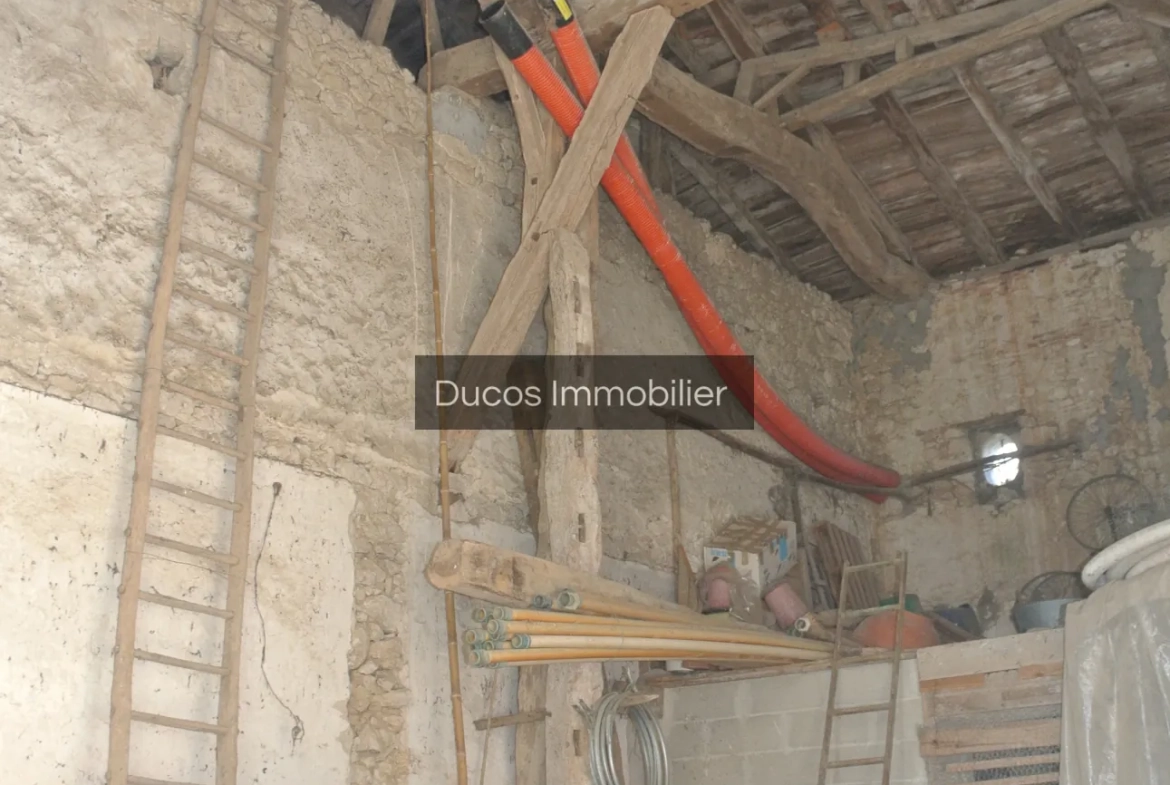 Grange en pierre à réhabiliter à Ste Bazeille, Lot-et-Garonne - Projet immobilier idéal 