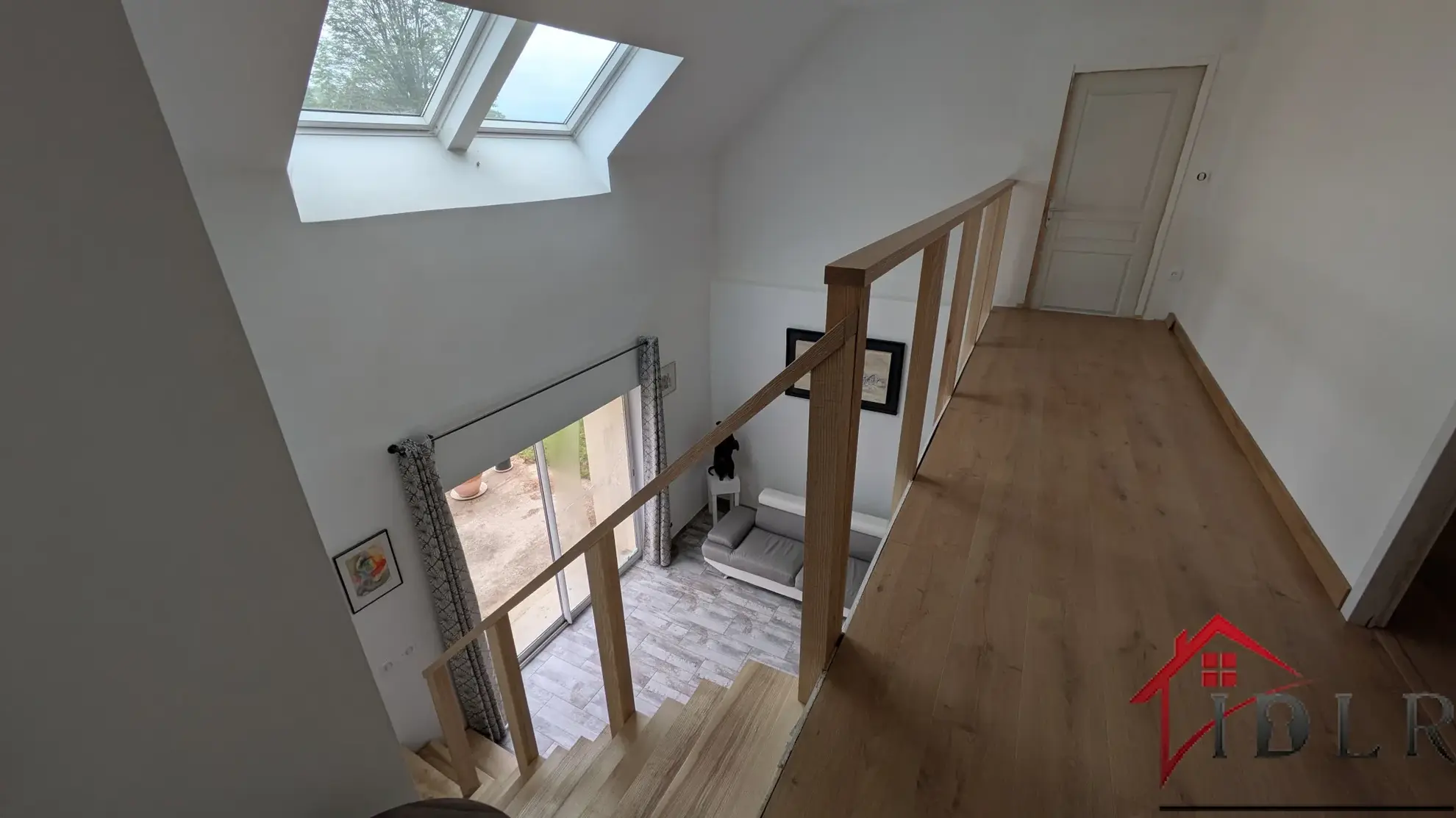 Maison rénovée 145 m² avec terrain de 6750 m², dépendances près de Chaumergy 