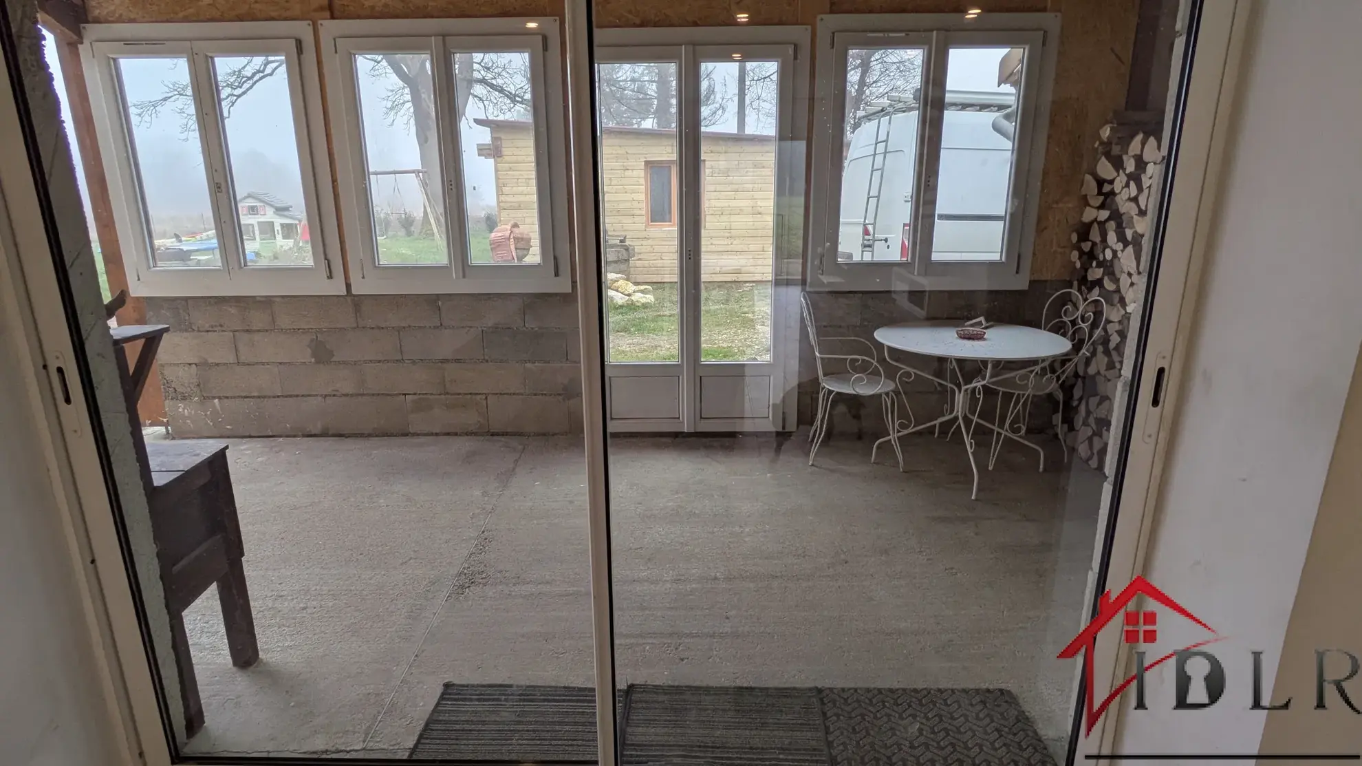 Maison rénovée 145 m² avec terrain de 6750 m², dépendances près de Chaumergy 