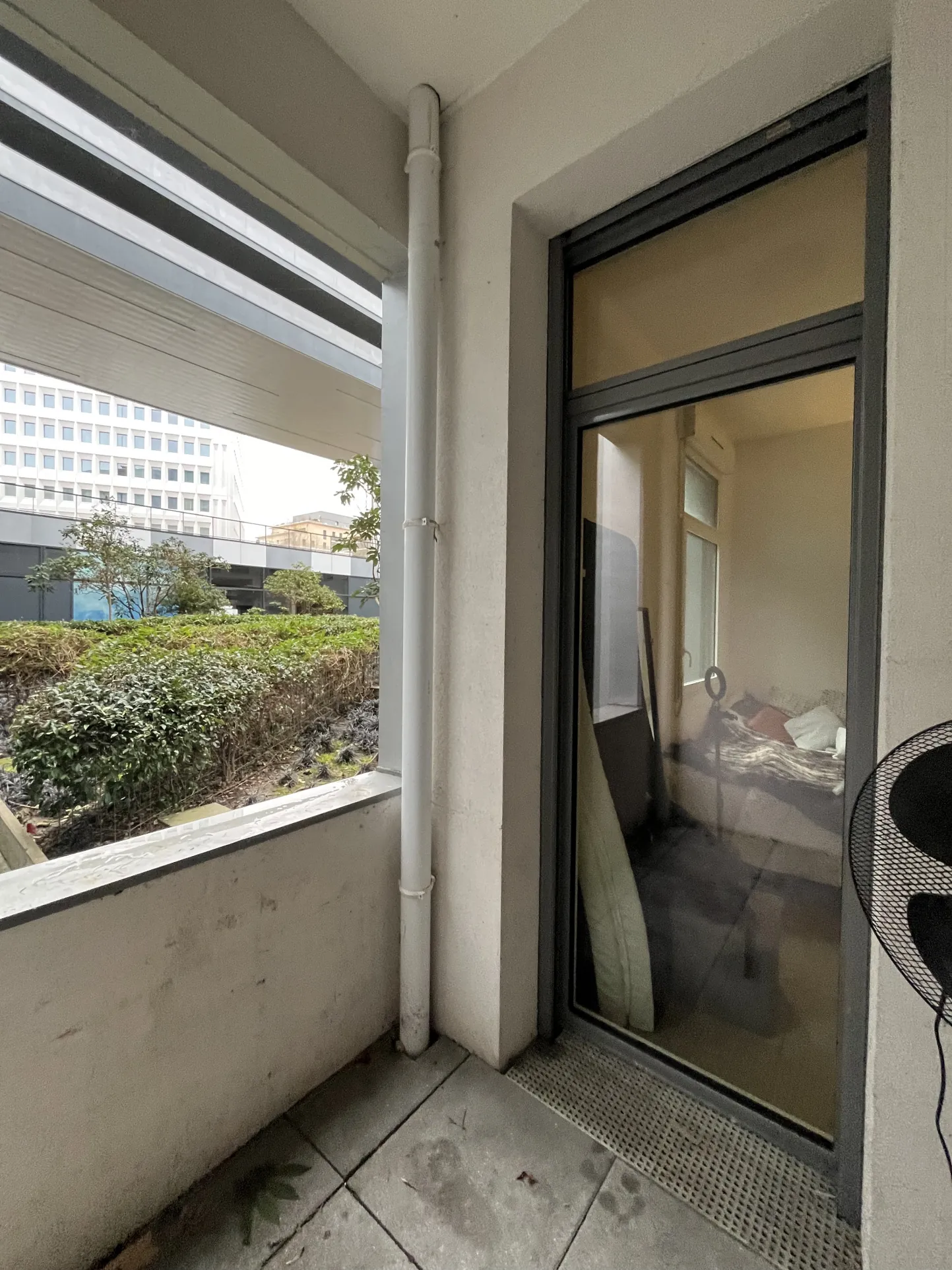 Spacieux studio de 37 m² à Velizy-Villacoublay avec parking et loggia, idéal investisseur 