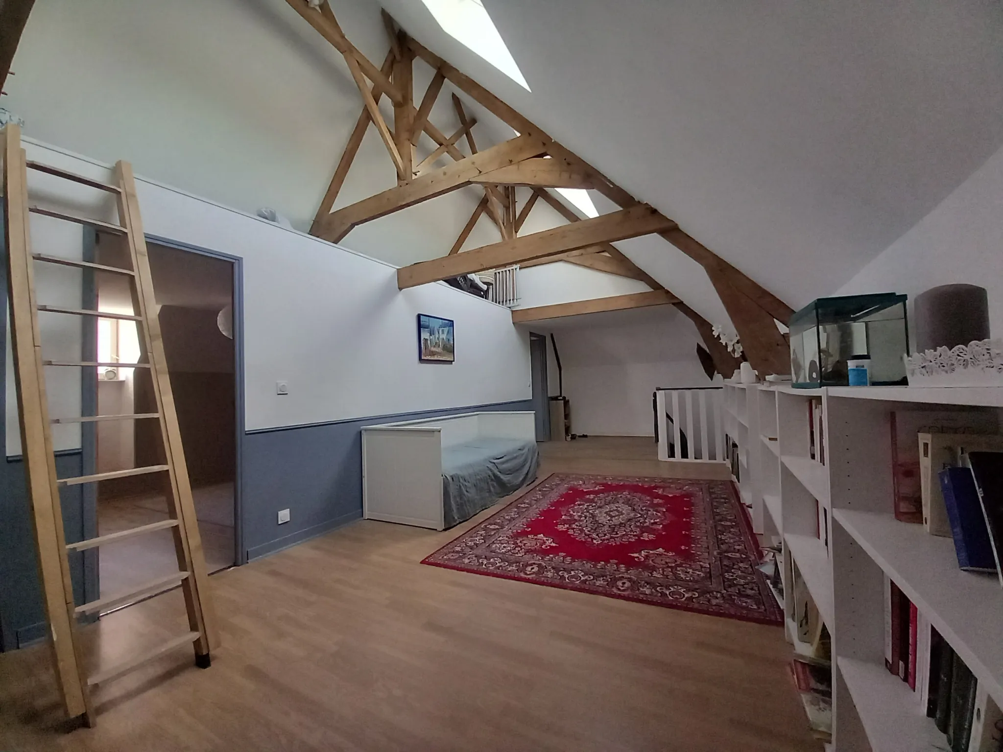 Magnifique maison en pierre de 214 m² avec 6 chambres à Paulx 