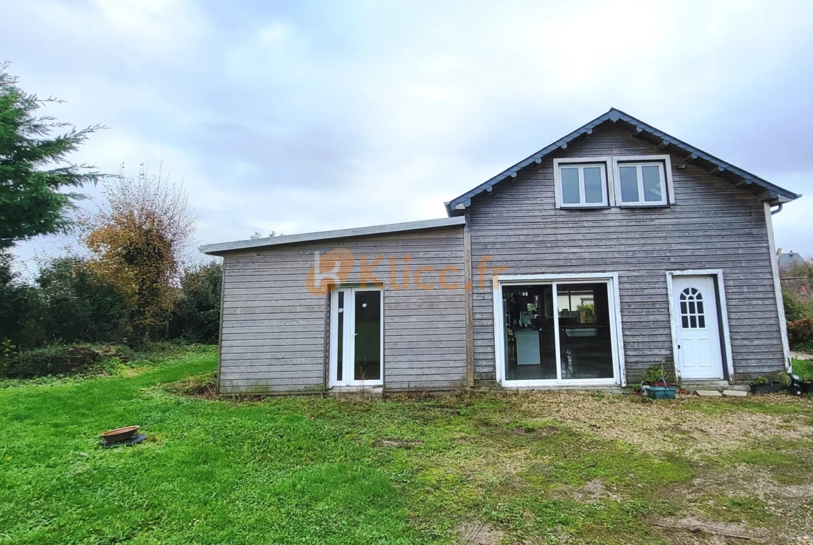 Maison en ossature bois à vendre proche d'Arques-la-Bataille et Dieppe, rénovée, grand jardin 