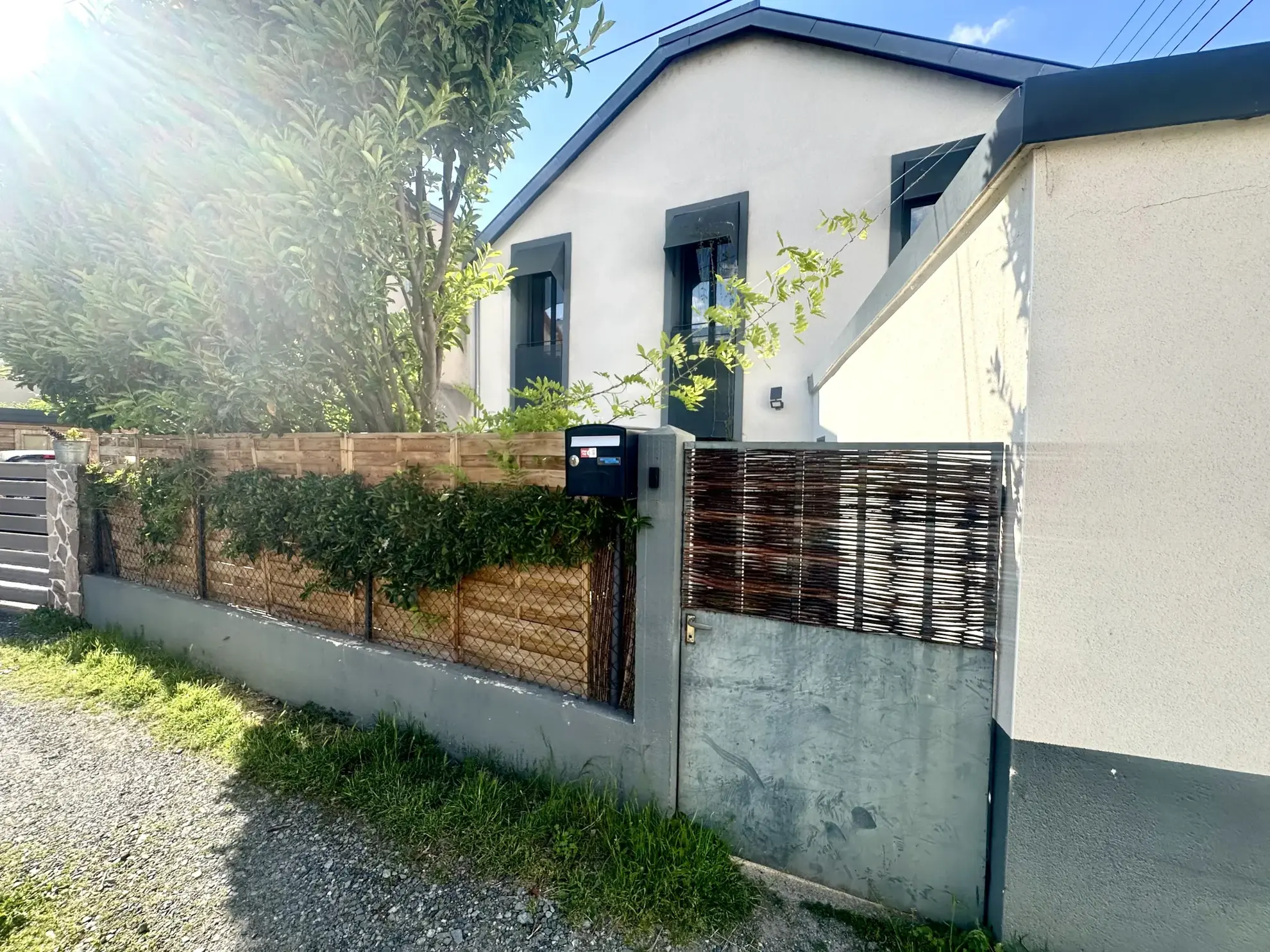 Magnifique maison de ville avec jardin et garage à Clermont-Ferrand 