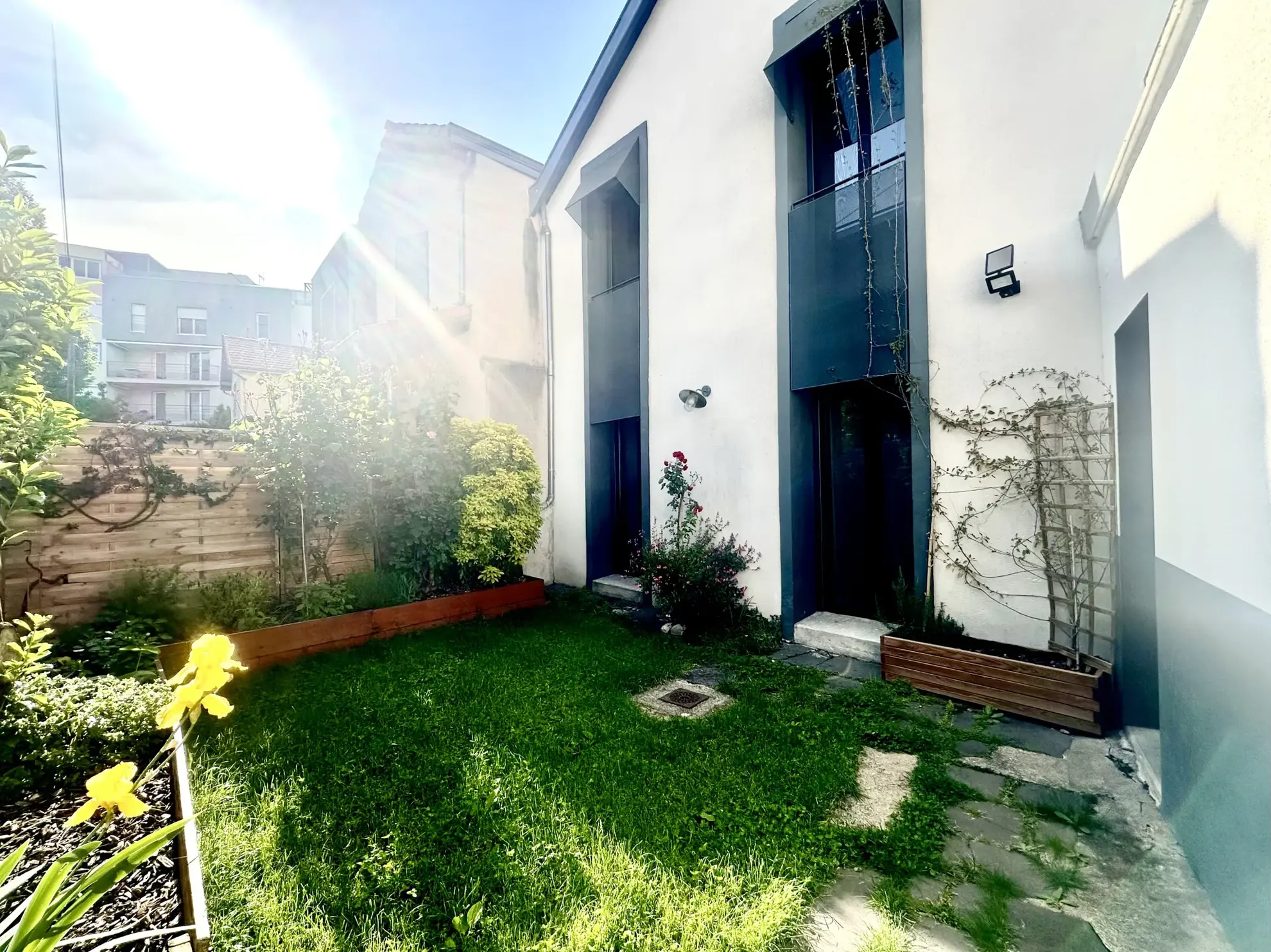 Magnifique maison de ville avec jardin et garage à Clermont-Ferrand 