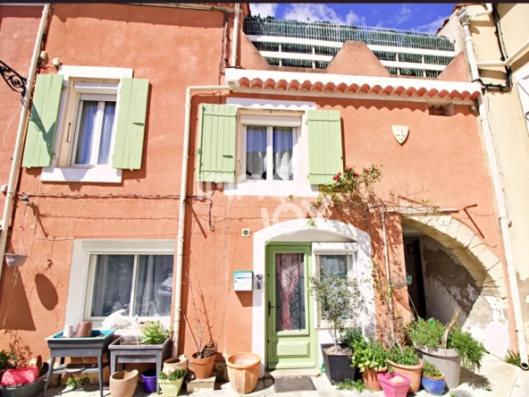 Maison de village 125m2 avec terrasse et garage à Fleury (11560) - Confort moderne