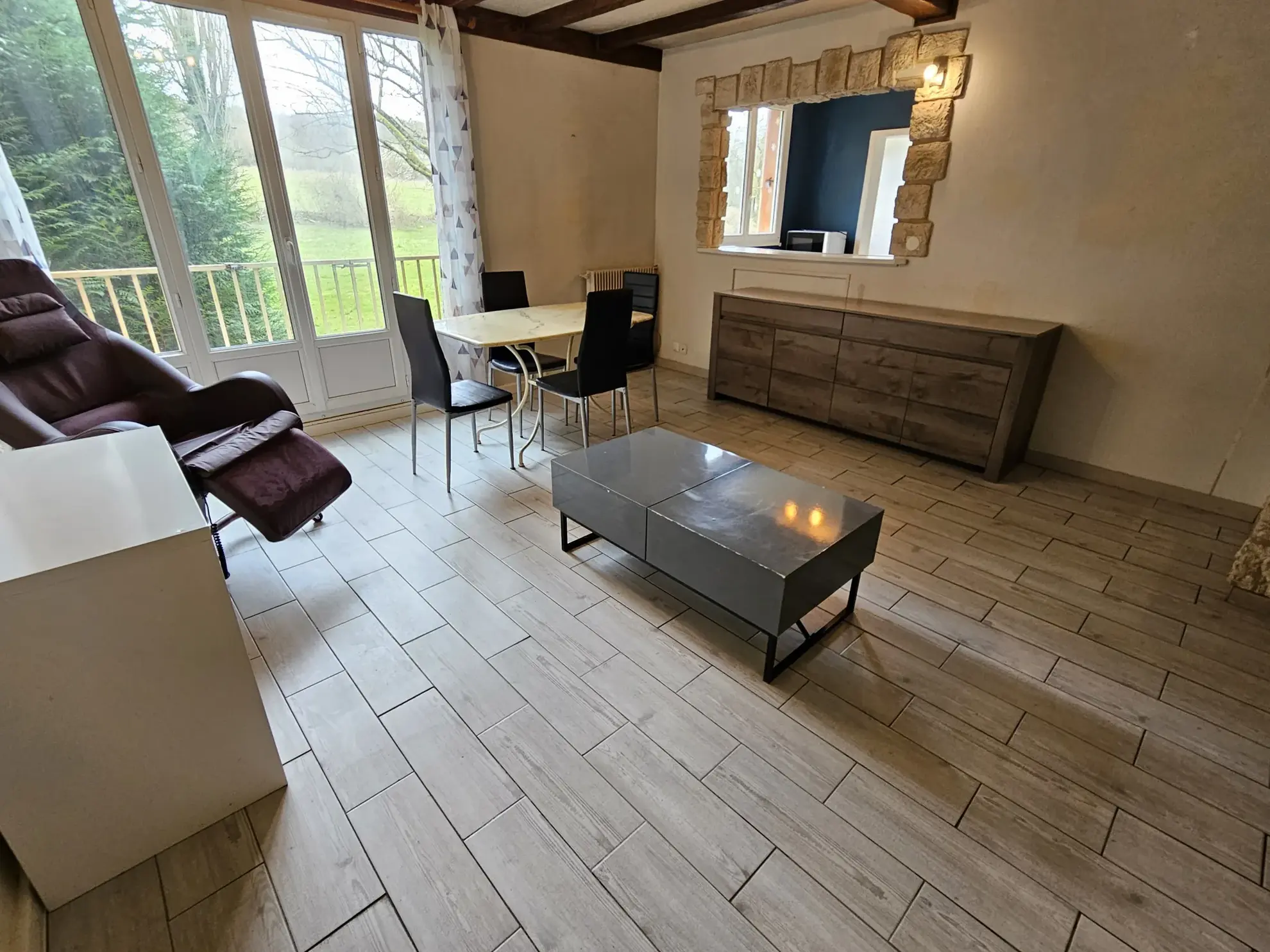 Achat appartement 3 pièces à Coubron de 70 m² avec parking et cave 