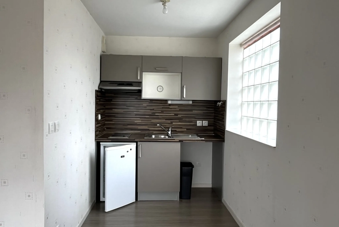 À vendre appartement 2 pièces à Angers dans résidence récente avec garage 
