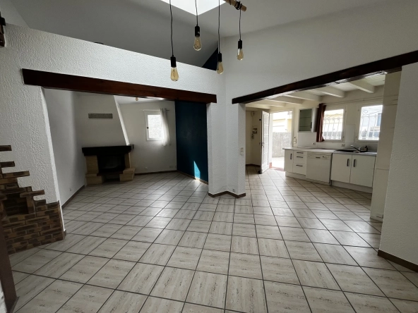 Maison T3 de plain-pied à vendre au Bouscat avec jardin et stationnement