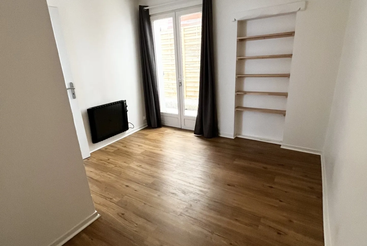 Maison T3 de plain-pied à vendre au Bouscat avec jardin et stationnement 