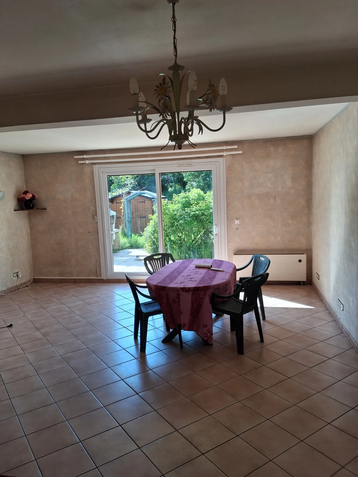 Maison 4 chambres avec jardin à Claye-Souilly, emplacement recherché 